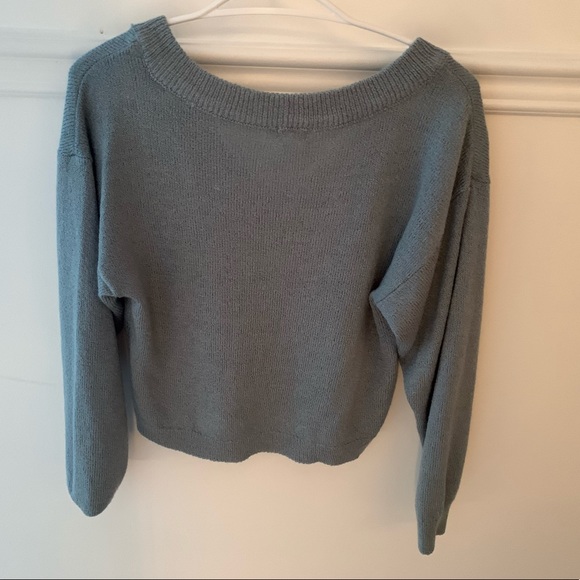 Garage Cropped Turquoise Sweater - Picture 4 of 5